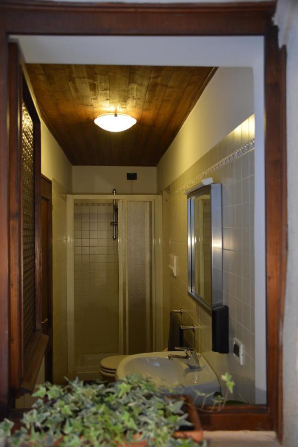 Ferienwohnung Accogliente Locale Con Terrazzo In Centro Storico Vittorio Veneto Exterior foto
